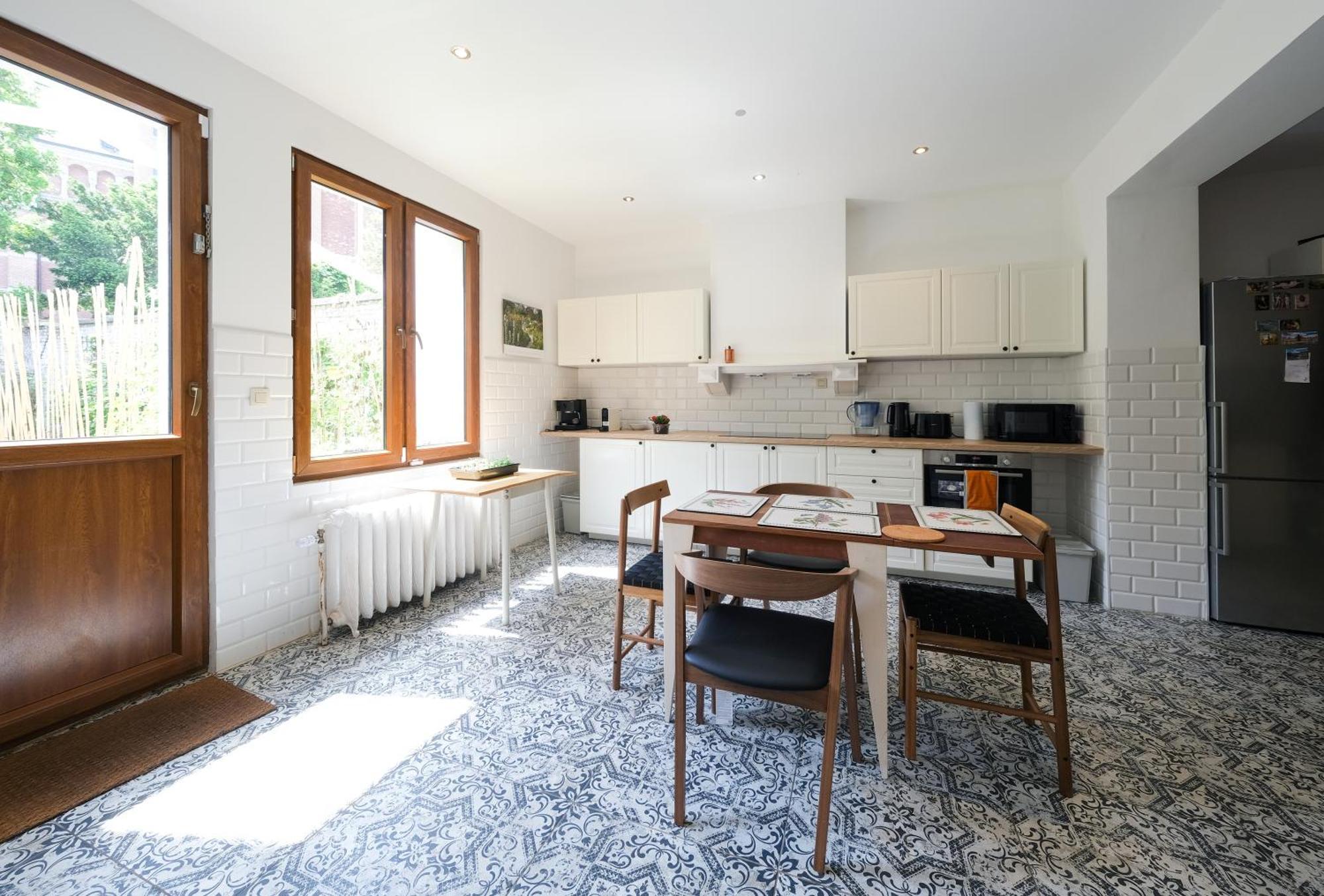 Your Homestay In A Bibliophile Mansion Anvers Extérieur photo